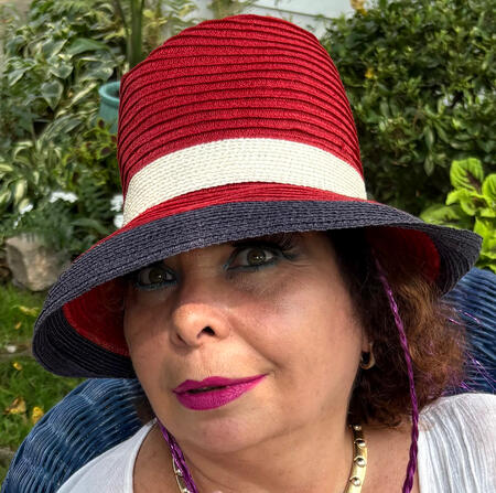 Fabulous hats for every head. Custom made.